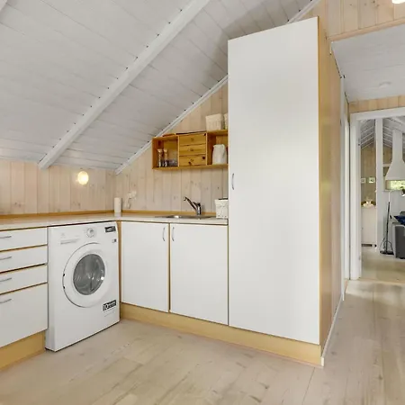 Three-bedroom In 펜션