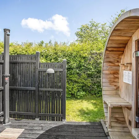 펜션 Three-bedroom In