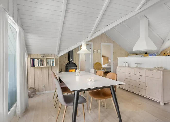 펜션 Three-bedroom In